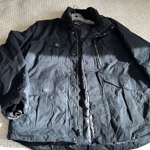 Men’s Patagonia jacket. Black. Like new!